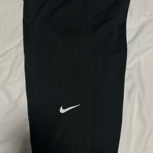 Nike pro leggings